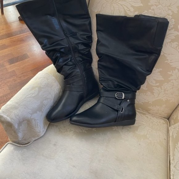 Boots (Black WW8) Extra wide calf - Picture 2 of 2